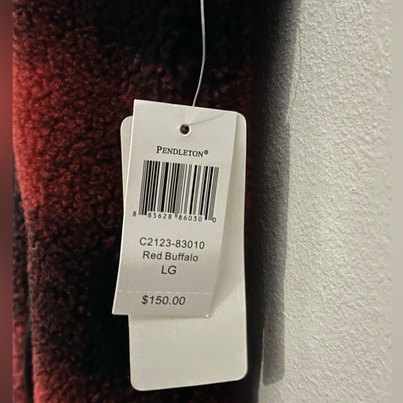 Pendleton L Red Buffalo New - Picture 3 of 3